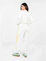 Spodnie dresowe IT DR model 22314593 ecru - FPrice