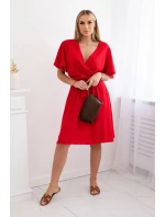 Šaty s vrstveným výstrihom červené