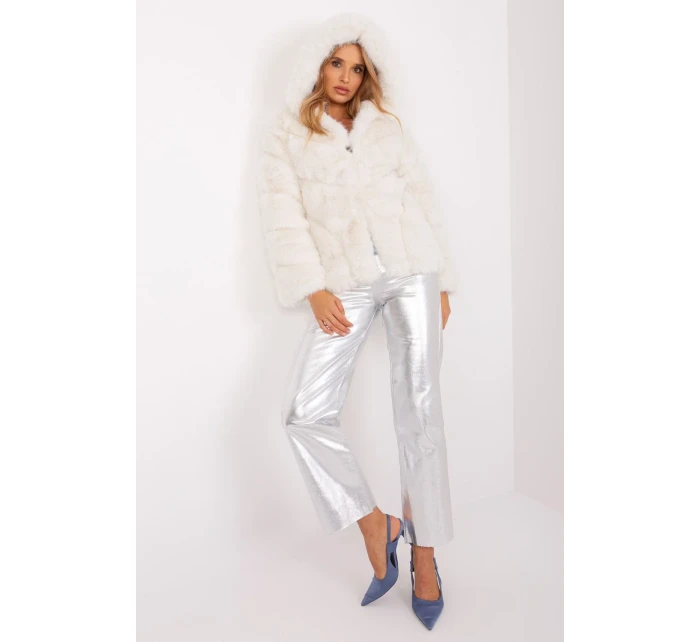 Bunda model 186725 AT