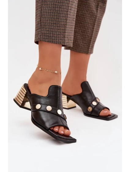 Papuče model 225350 Krok vo veľkom štýle