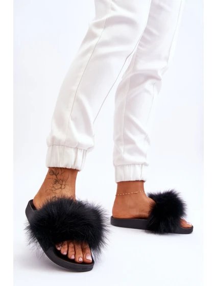 Dámské gumové pantofle s kožešinou černá model 21612920 - Boto Dámské gumové pantofle s kožešinou černá model 21612920 - Boto