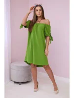 Šaty viazané na rukávoch olivové Šaty viazané na rukávoch olivové