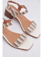 Dámské sandály na bílé model 21961051 - Boto