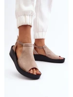Dámské sandály z  béžové model 21646413 - Zazoo