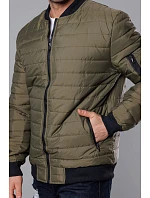 Prošívaná pánská bunda typu "bomber" v khaki barvě model 18344859 - J.STYLE Prošívaná pánská bunda typu "bomber" v khaki barvě model 18344859 - J.STYLE
