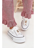 Trampki Damskie Na Platformie Ze Złotymi Przypinkami Białe Fiorina Trampki Damskie Na Platformie Ze Złotymi Przypinkami Białe Fiorina