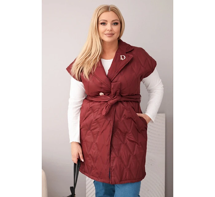 Dámska prešívaná vesta s opaskom a golierom Plus Size Plum