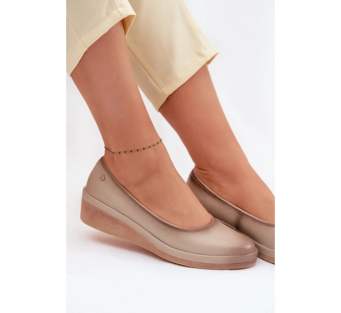 Kožené dámské polobotky na platformě Vinceza Béžové