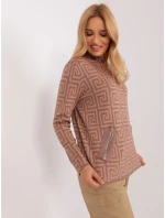 Sweter AT SW model 20742414 jasny brązowy - FPrice Sweter AT SW model 20742414 jasny brązowy - FPrice