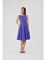 S358 Priliehavé šaty bez rukávov - fialové