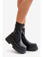 Botki Na Masywnej Platformie Czarne Florinara
