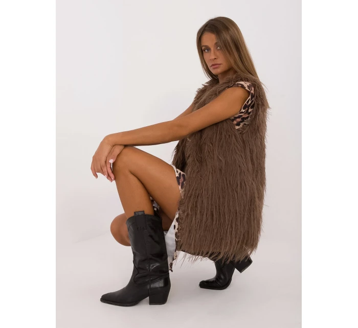 Vesta AT KZ 2349 1.17 hnedá