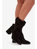 Kozačky z přírodního semiše vyhřívané na podpatku s našitím Zazoo 4216 Černé