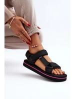 Dámské sandály na platformě model 21649068 Černé - Lee Cooper