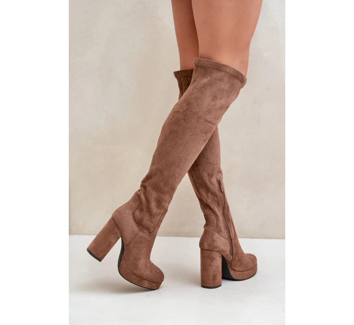 Na Podpatku A Platformě S model 21679732 - Boto