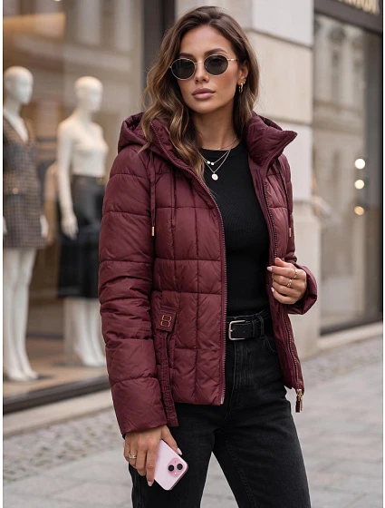Kurtka damska pikowana z kapturem bordowa model 22341085 - FashionStreet