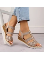 Pohodlné sandály na podpatku Remonte W model 19730112 rose gold - Rieker