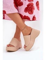 dámské sandály na platformě a klínu béžové model 21688536 - Boto dámské sandály na platformě a klínu béžové model 21688536 - Boto