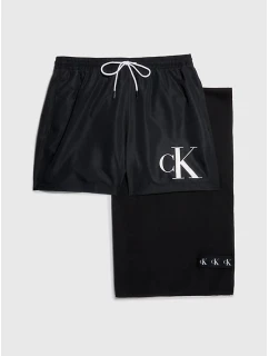 Darčekové balenie pánskych plaviek a uteráka KM0KM00849 BEH čierna - Calvin Klein
