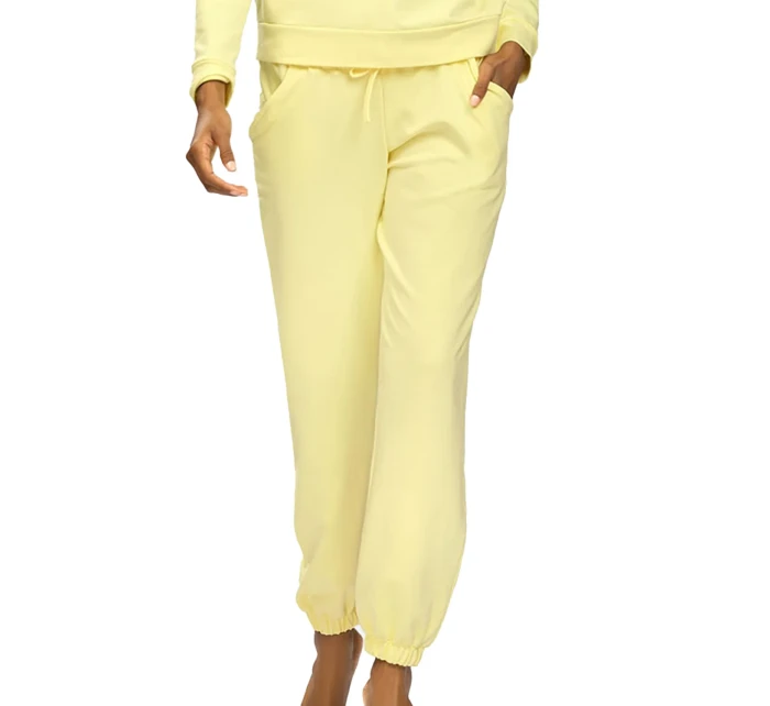 Dkaren Venezia farba:žltá