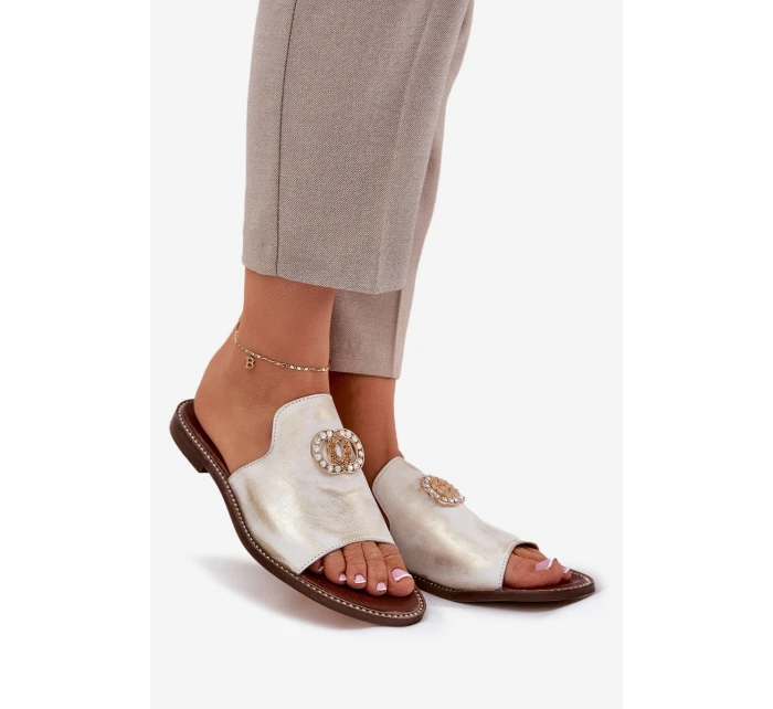 Elegantní Dámské Kožené Pantofle S Dekorací  Zlatý model 21686276 - Zazoo