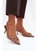 Sandále na podpätku model 224500 Krok vo veľkom štýle