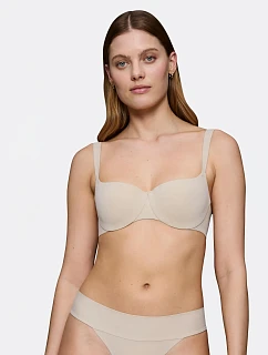 BODY MAKE-UP ILLUSION - Podprsenka Comfort Wire: podpora bez kompromisov Triumph