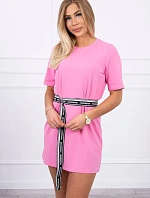 Šaty s ozdobným pásikom svetlo ružové