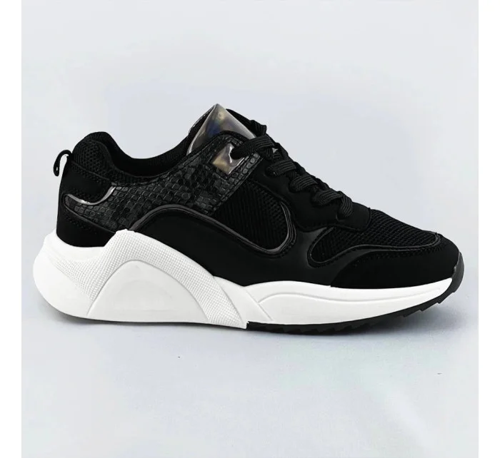 Čierne dámske športové topánky (6348)