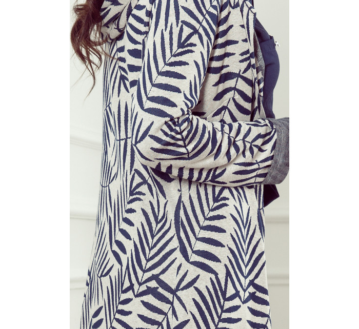 Teplý prikrývka cez oblečenie s kapucňou, vreckami a vzorom svetle modrých listov model 7761399
