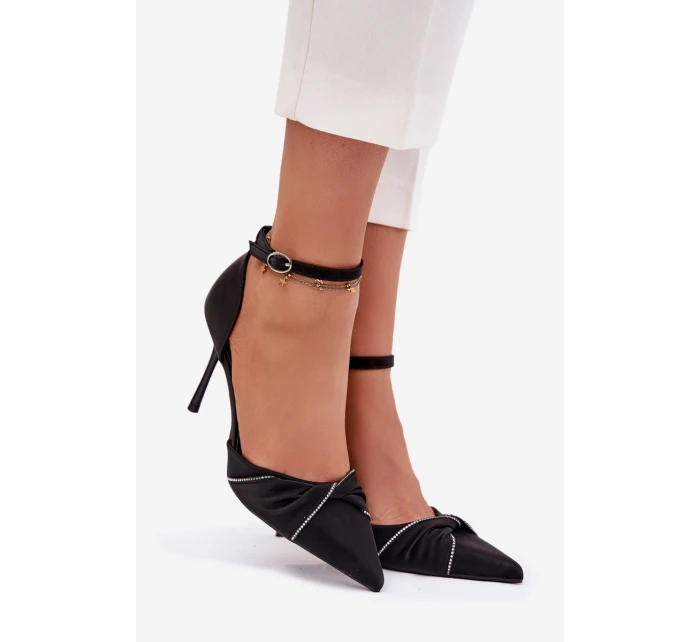 Podpatky s krystaly Černá model 21788368 - Boto