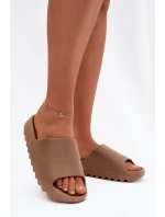 Dámské pantofle na platformě hnědé Olyria Dámské pantofle na platformě hnědé Olyria