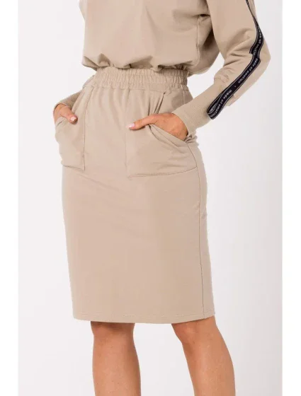 M728 Priliehavá sukňa s vreckami - béžová M728 Priliehavá sukňa s vreckami - béžová