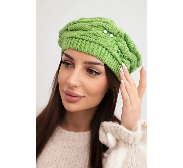 Dámska zimná čiapka s ozdobným pletením a kryštálmi K398 pistáciová