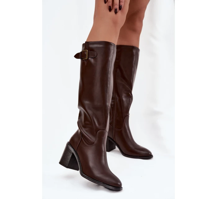 Topánky na podpätku model 220721 Krok vo veľkom štýle Topánky na podpätku model 220721 Krok vo veľkom štýle