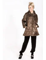 Hnedá dámska prešívaná bunda oversize s kapucňou (ag5-010) Hnedá dámska prešívaná bunda oversize s kapucňou (ag5-010)