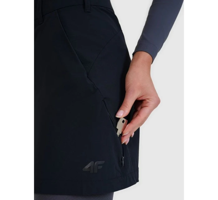 Dámske rýchloschnúce trekingové šortky 4F 4FWSS25TFSHF0994-20S