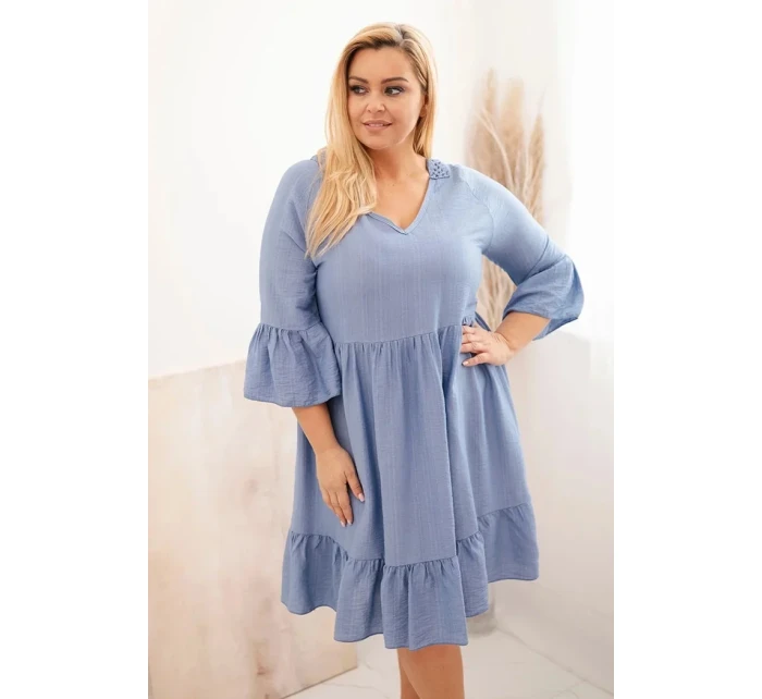 Dámské viskózové šaty Plus Size s model 21165816 ozdobou džínová - K-Fashion