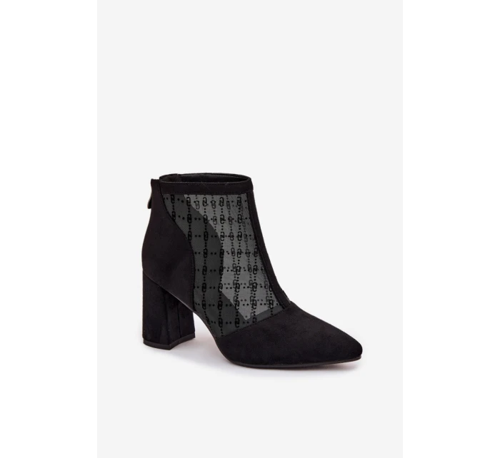 Topánky na podpätku model 219267 Krok vo veľkom štýle