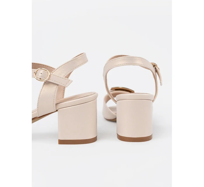 Pohodlné sandály dámské Jasnobeżowy na širokém podpatku Pohodlné sandály dámské Jasnobeżowy na širokém podpatku