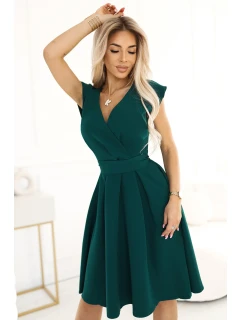 SCARLETT Zelené rozšířené dámské šaty s přeloženým obálkovým výstřihem model 20864405 - numoco