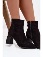 Botki Damskie Z Naturalnego Zamszu Na Słupku Ocieplane D&A CR52-718 Czarne