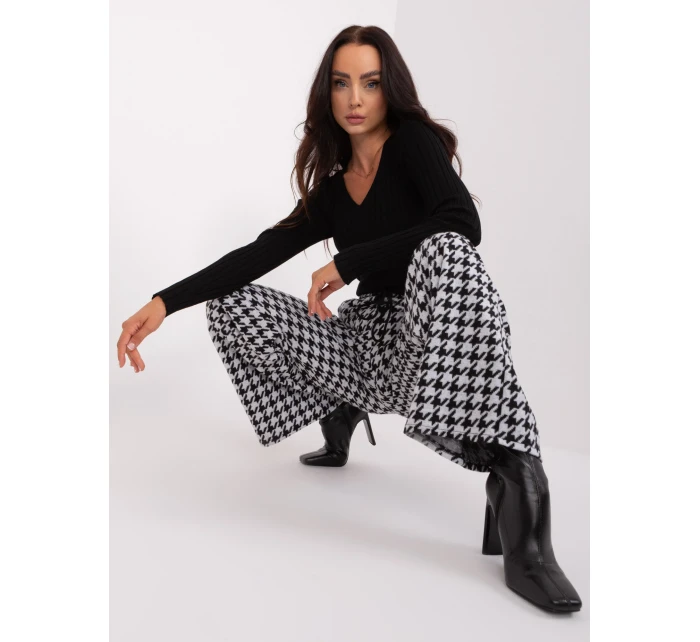 Nohavice LK SP 509429.87 čiernobielych