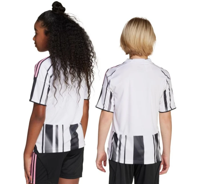 Adidas Juventus 25/26 Juniorský domáci dres JN5237 Adidas Juventus 25/26 Juniorský domáci dres JN5237
