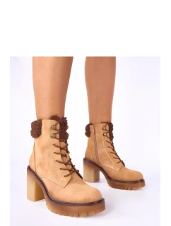 Topánky na podpätku model 222346 Solea