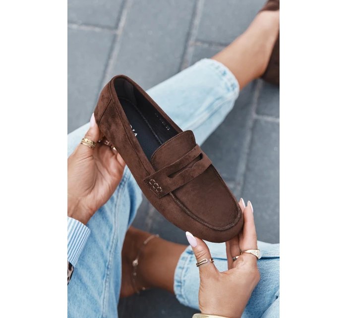 Ploché Tmavě hnědé model 21709145 - Boto