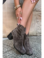 Kožené semišové kotníkové boty na podpatku model 22391083 Khaki - VINCEZA