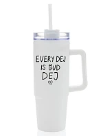 EVERY DEJ IS GUD DEJ - bílý cestovní hrnek s průhledným víčkem 900 ml