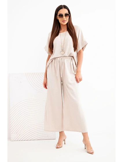 Dámský viskózový komplet model 22128659 halenka s krátkým rukávem a kalhoty se širokou nohavicí tmavě béžový - K-Fashion