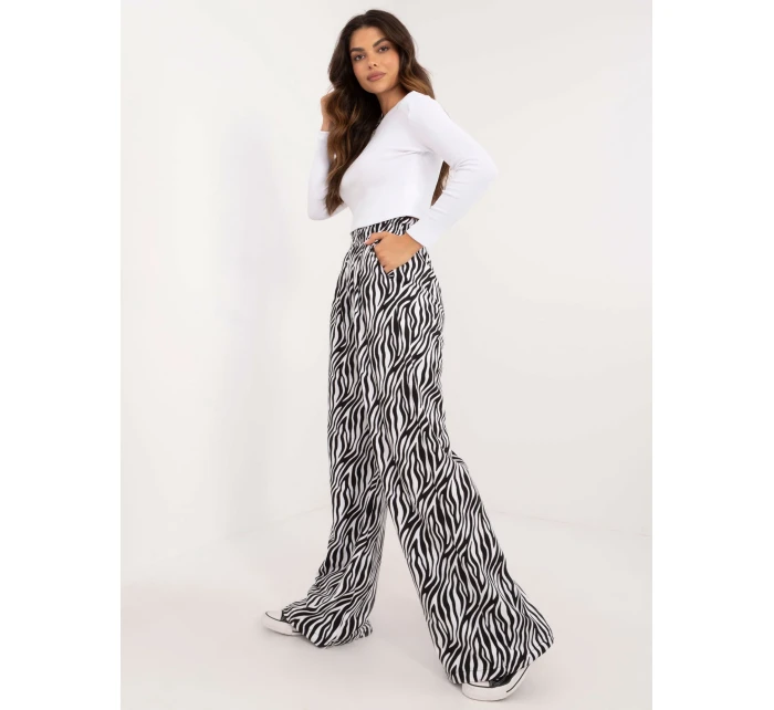 Súprava EM KMPL 867.11 biela čierna